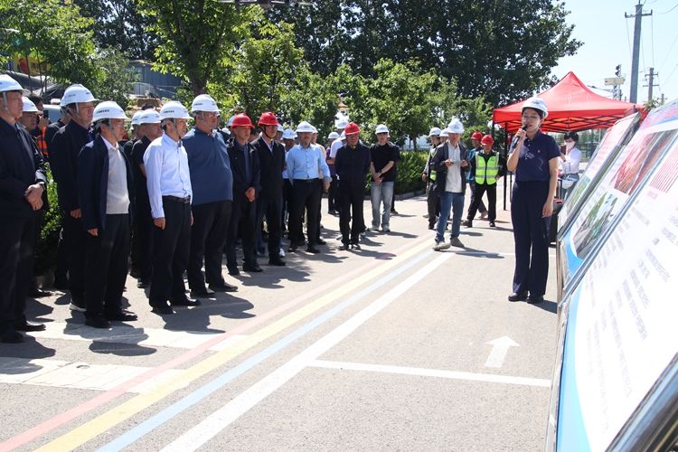绿色养护赋能“四好农村路” ——济南公路学会成功举办“泡沫沥青就地冷再生技术交流暨现场观摩会”