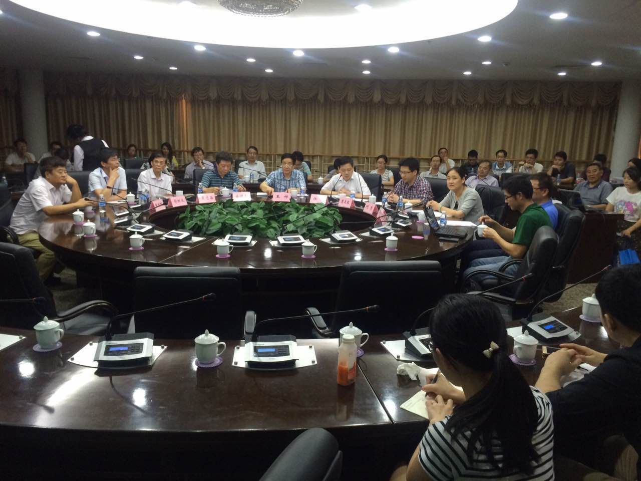 学会举办“长江口综合整治学术交流会”