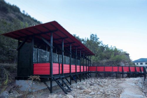 青龙县石城子村公共厕所,河北 / 建筑