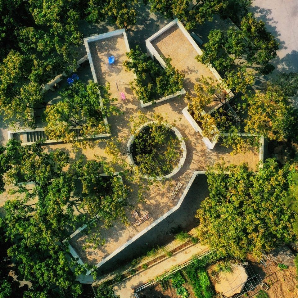 龙眼树下的院子,泉州 / 在场建筑