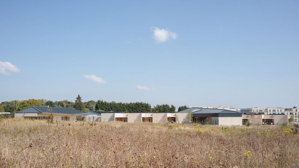 Claudine Hermann学校,法国 / Sam architecture