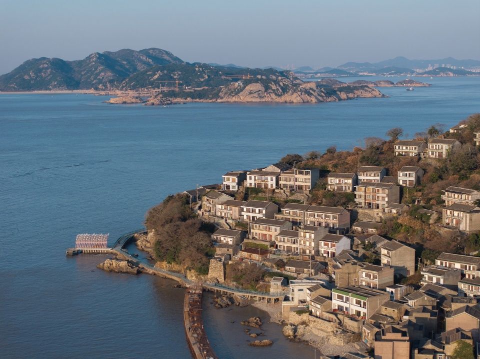 柴山岛海边长亭，舟山 / 栖城设计