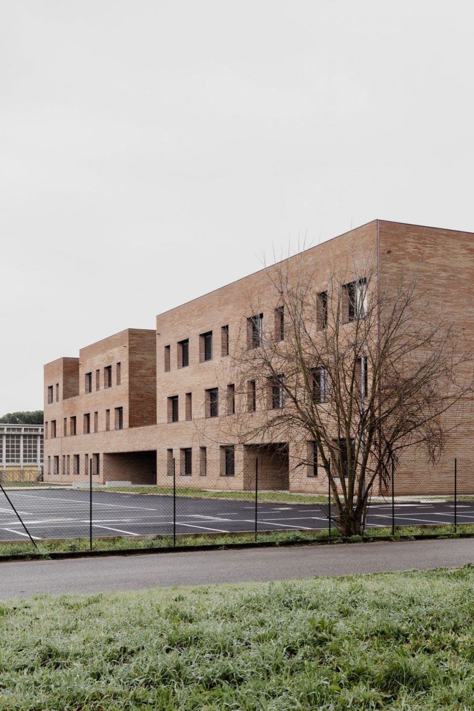 Montale高中，意大利 / Colucci & Partners Architettura
