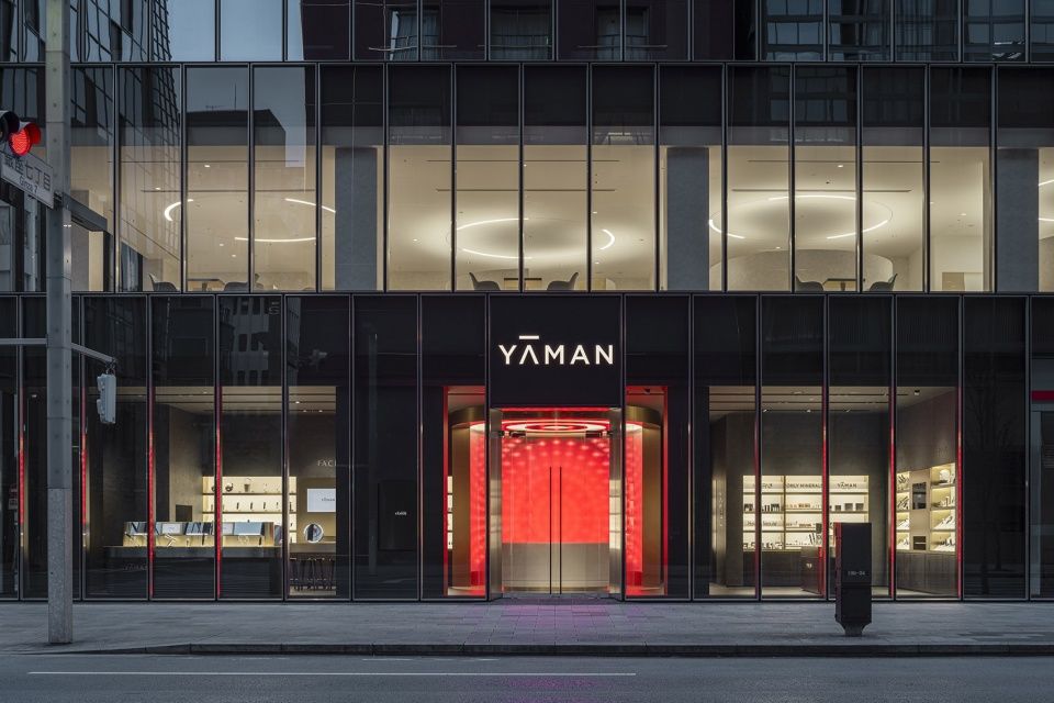 YA-MAN 全球旗舰店，东京 / I IN Inc.