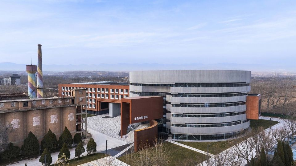 山西电影学院,山西汾阳 / 清华大学建筑设计研究院有限公司