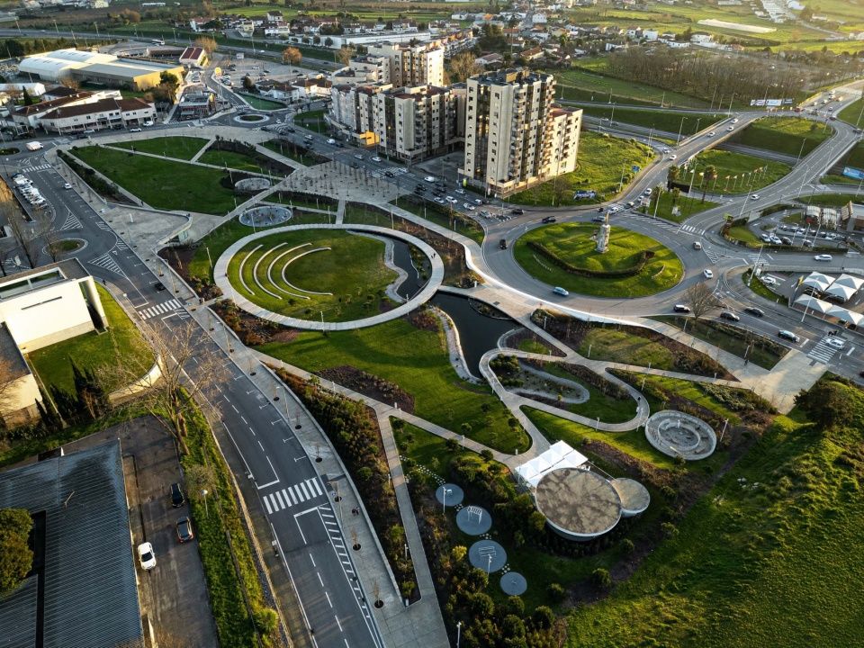 Gondomar城市公园,波尔图 / PAULO MERLINI architects