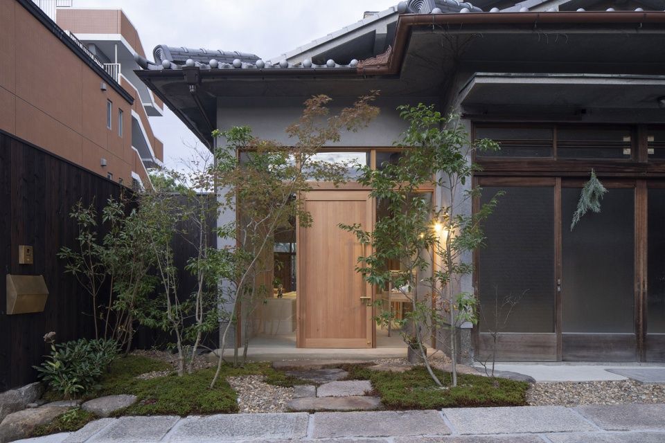 Yasukawa美发沙龙,京都 / Koyori Architects