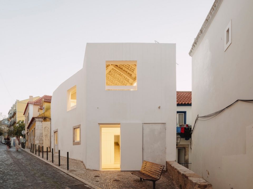 里斯本Três Engenhos 113号 / José Adrião Arquitectos