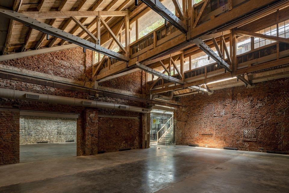Ballard园区制冰厂改造,印度 / Malik Architecture