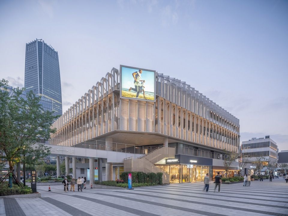 Gate M 西岸梦中心1栋3栋,上海 / HCCH合尘建筑