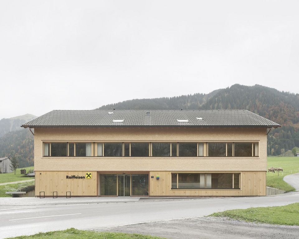 Au银行网点改造,奥地利 / firm Architekten