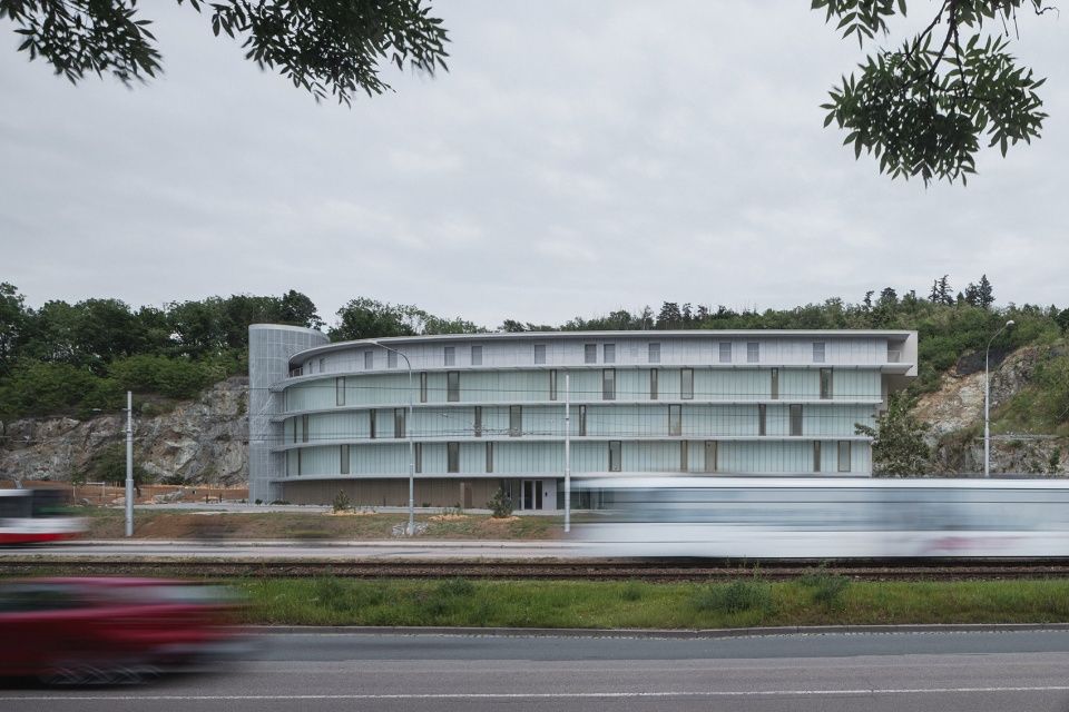 Diorit住宅大楼,捷克 / Architekti DRNH