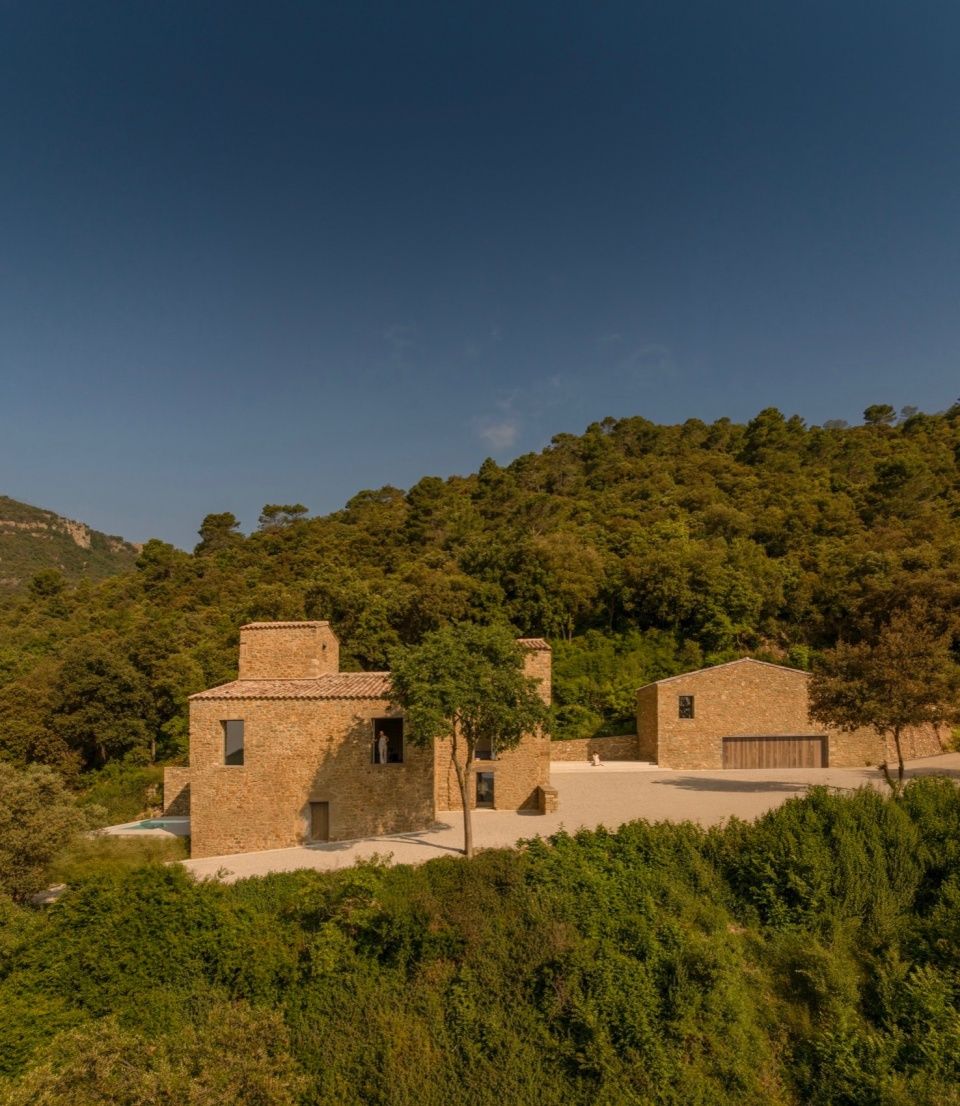 卡达尔特农庄住宅,西班牙 / FRAN SILVESTRE ARQUITECTOS