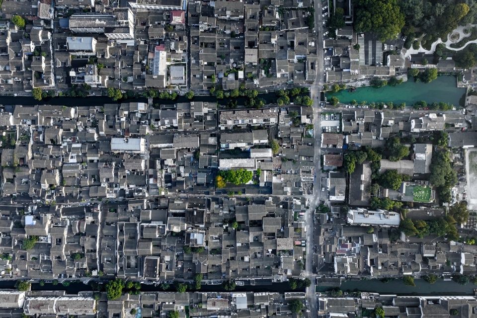 平江路松之屿民宿,苏州 / 咫间设计