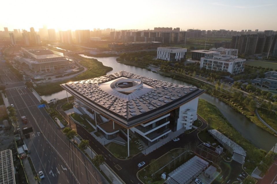 嘉兴高铁新城文化中心，浙江嘉兴 / 清华大学建筑设计研究院有限公司素朴工作室