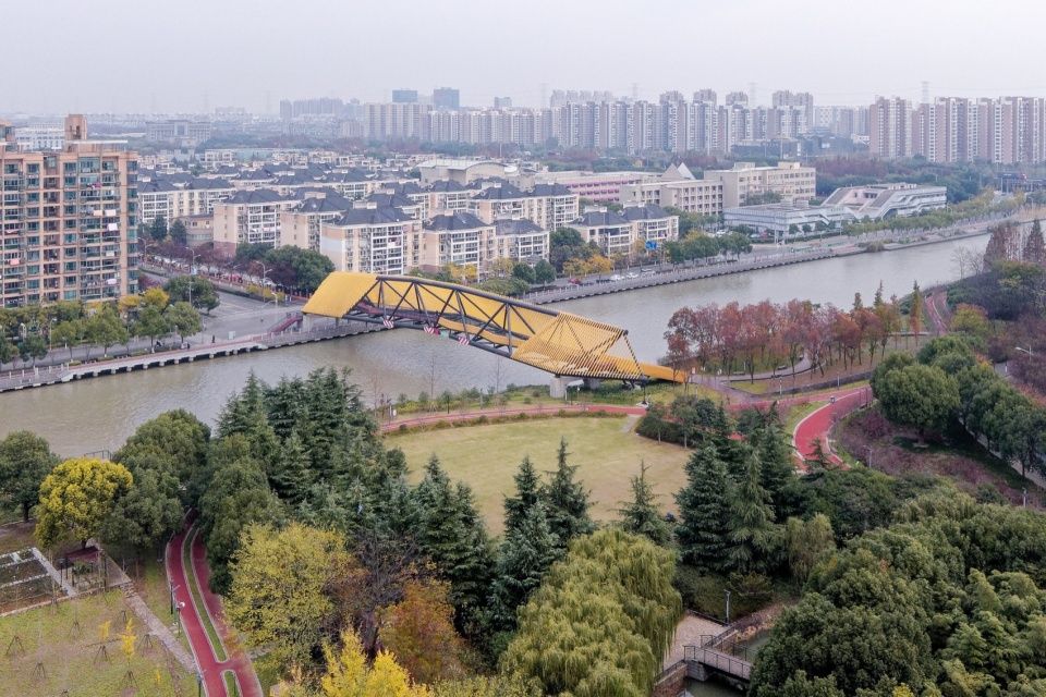 百穗桥——青浦南箐园北侧人行桥,上海 / 致正建筑工作室 + 博风建筑