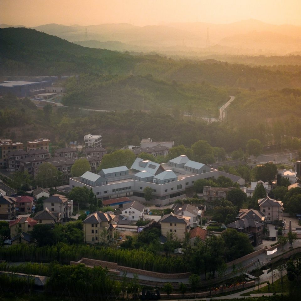 莫干 · 庾街 — 柒峰院·莫干山洋家乐品牌中心 / ConCom 集良建筑事务所