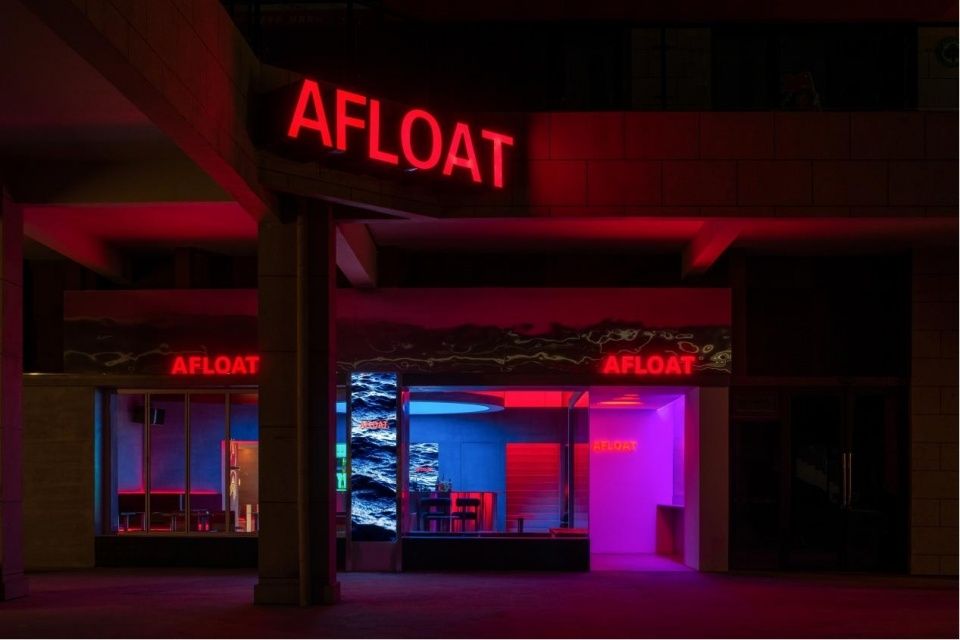 AFLOAT酒吧-光与色的实验场,沧州 / EAF studio