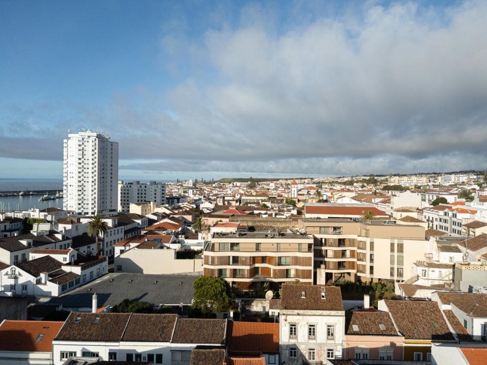 ERNESTO DO CANTO住宅区，葡萄牙c/ BOX arquitectos