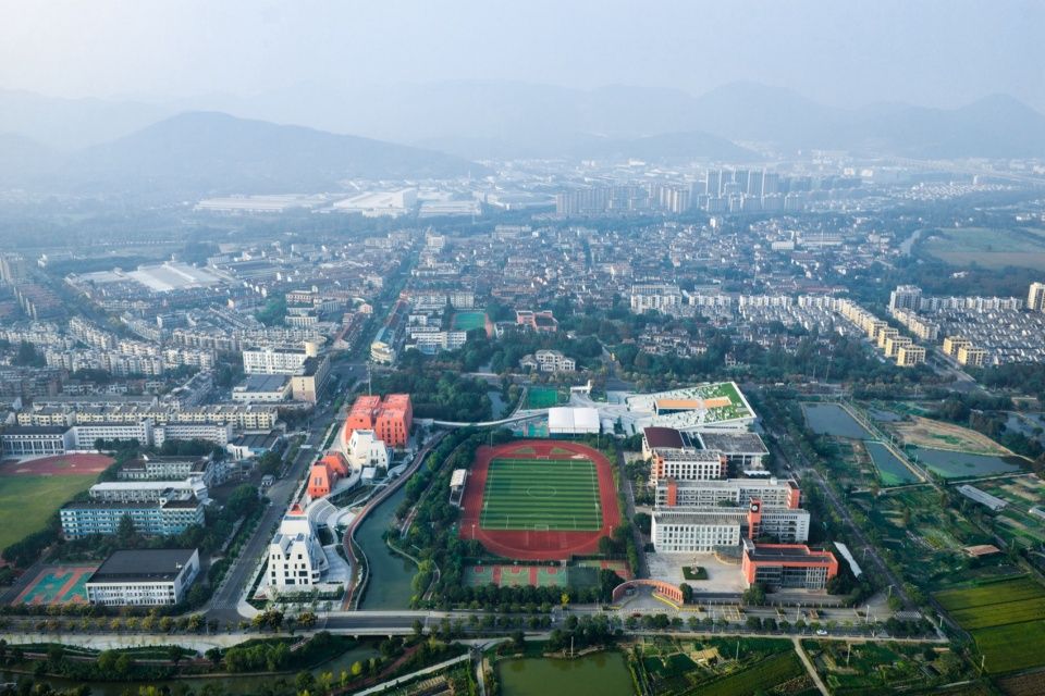 湖州埭溪文商综合体，浙江 / 米丈建筑