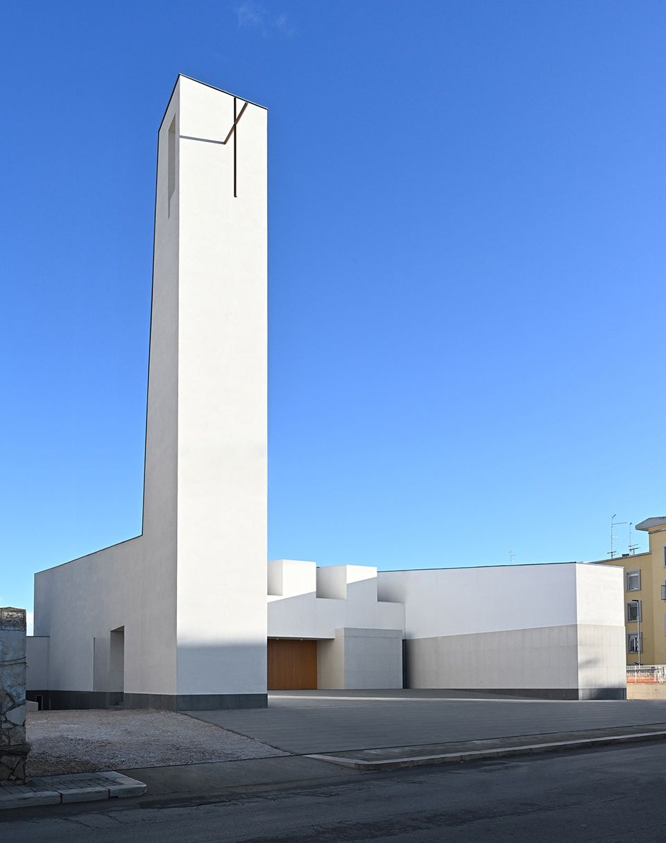 圣吉罗拉莫堂区教堂,意大利 / nettiarchitetti