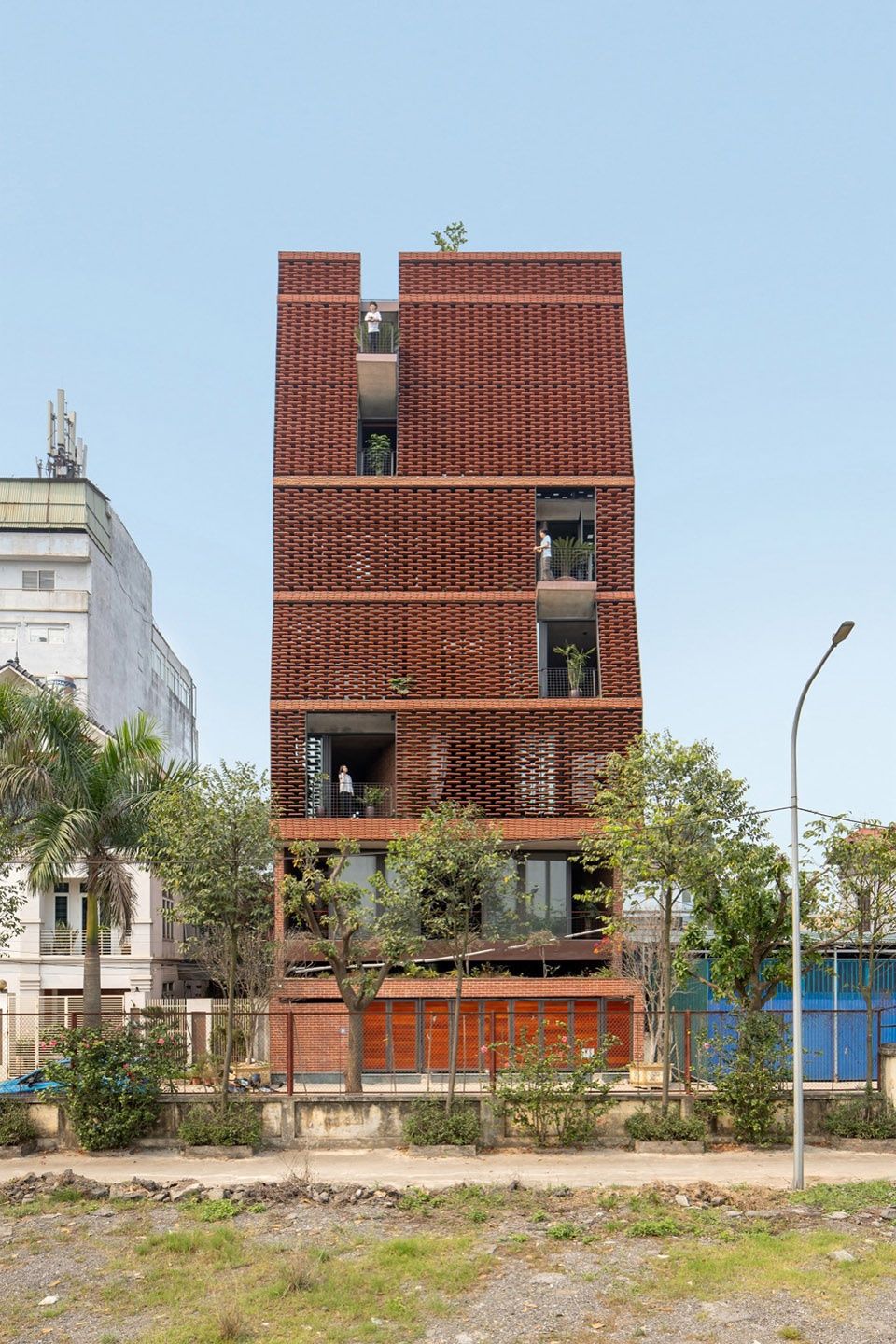 Tropical Flow住宅，越南 / H&P Architects