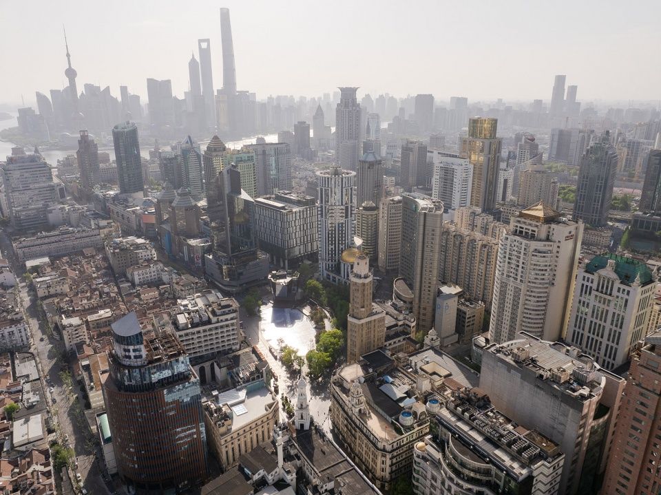 南京东路的“生态万花筒”：世纪广场新生，上海 /  Benedetta Tagliabue – EMBT +  同济大学建筑设计研究院