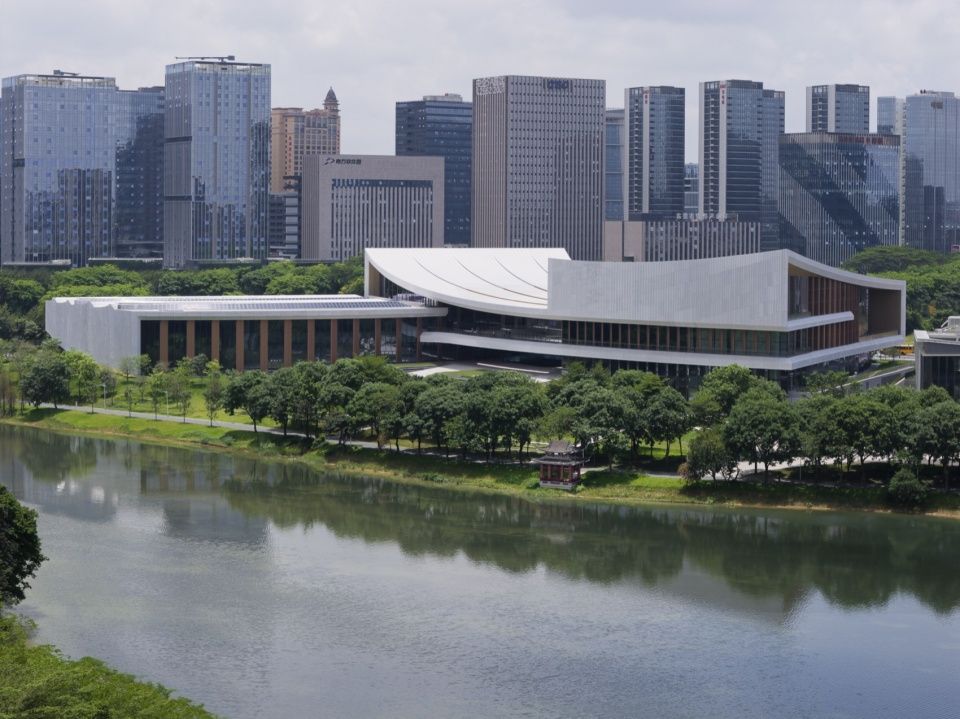 松山湖展演中心,东莞 / Zaha Hadid Architects