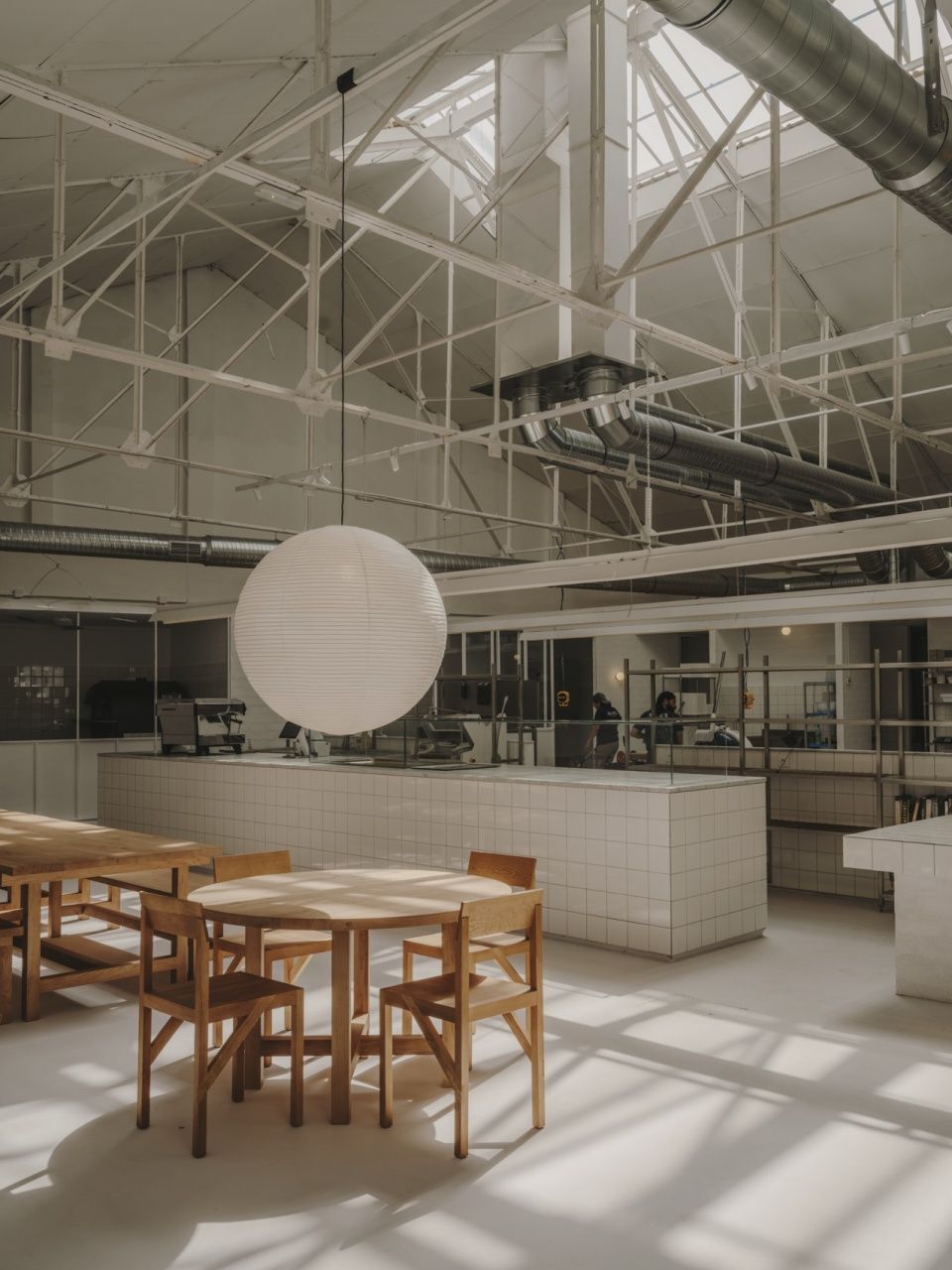 Alma Nomad工坊，西班牙 / Plantea Estudio