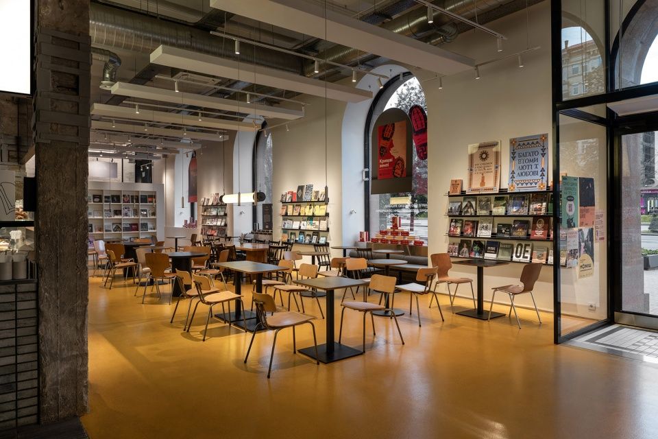 SENS 书店,乌克兰 / Depo Architects