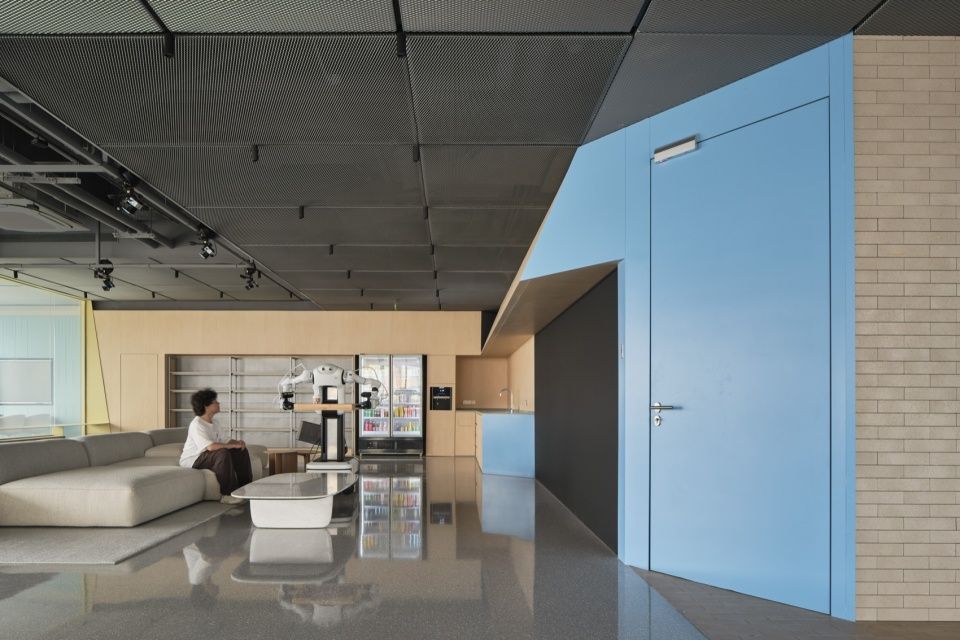 人味的机器人空间，上海 / HCCH合尘建筑