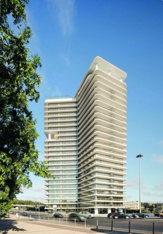 里斯本Infinity Tower住宅塔楼,葡萄牙 / Saraiva+Associados