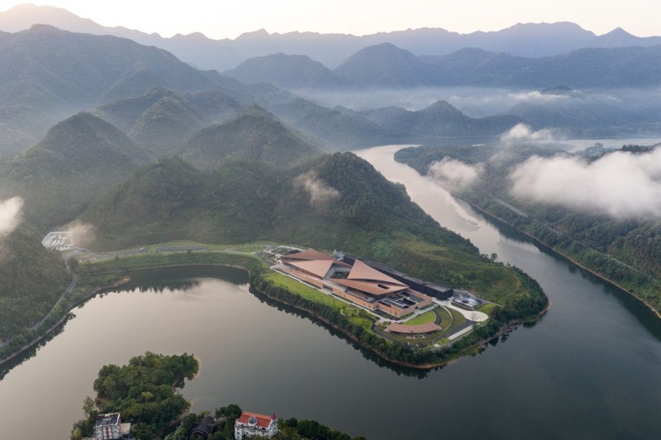 淳岸威士忌酒厂，杭州 / PRA前研建筑设计事务所