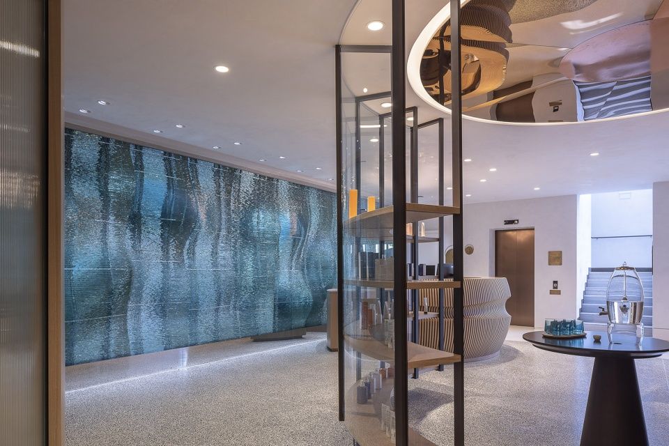 Fairmont酒店定制玻璃墙,布拉格 / Lasvit