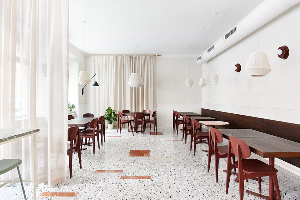 Mezi Srnky小酒馆，捷克 / Markéta Bromová architekti