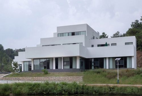 神山岭综合服务中心，河南 / 建筑