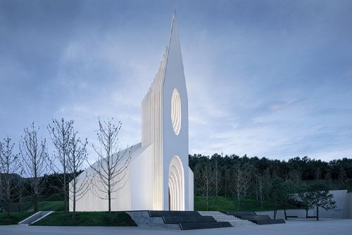 藏马山月空礼堂，青岛 / 建筑