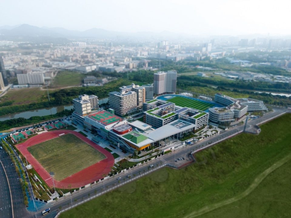 深圳市第十四高级中学深圳 / 同济人建筑设计有限公司