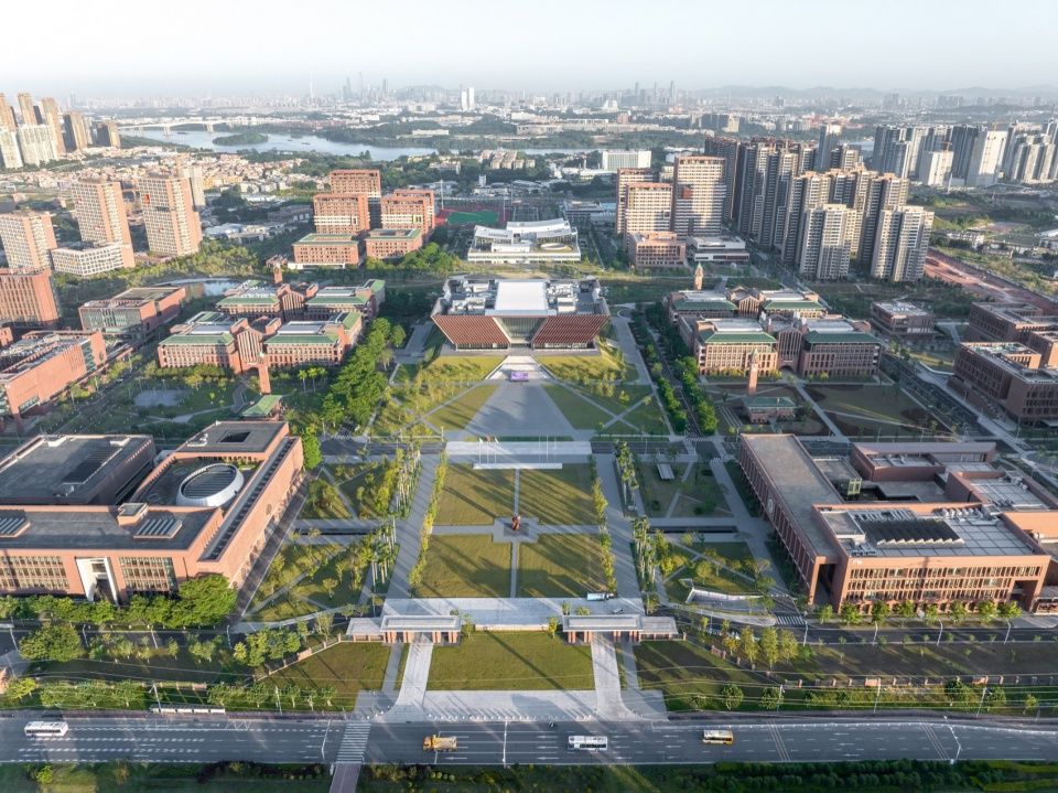 华南理工大学广州国际校区 / 华南理工大学建筑设计研究院有限公司