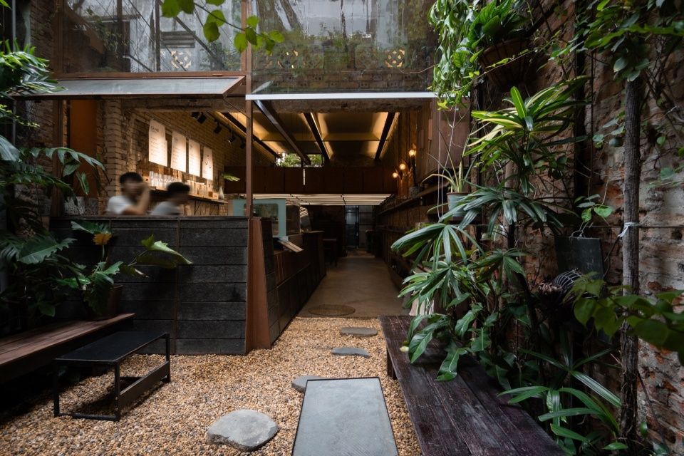 O Plant-based通德谭街店，越南 / xưởng xép