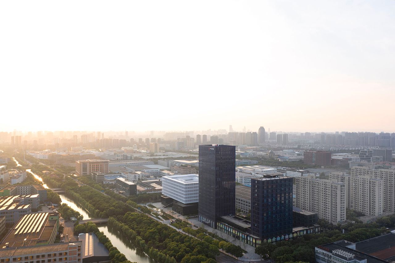 慕尚集团总部大楼，宁波 / 上海秉仁建筑师事务所