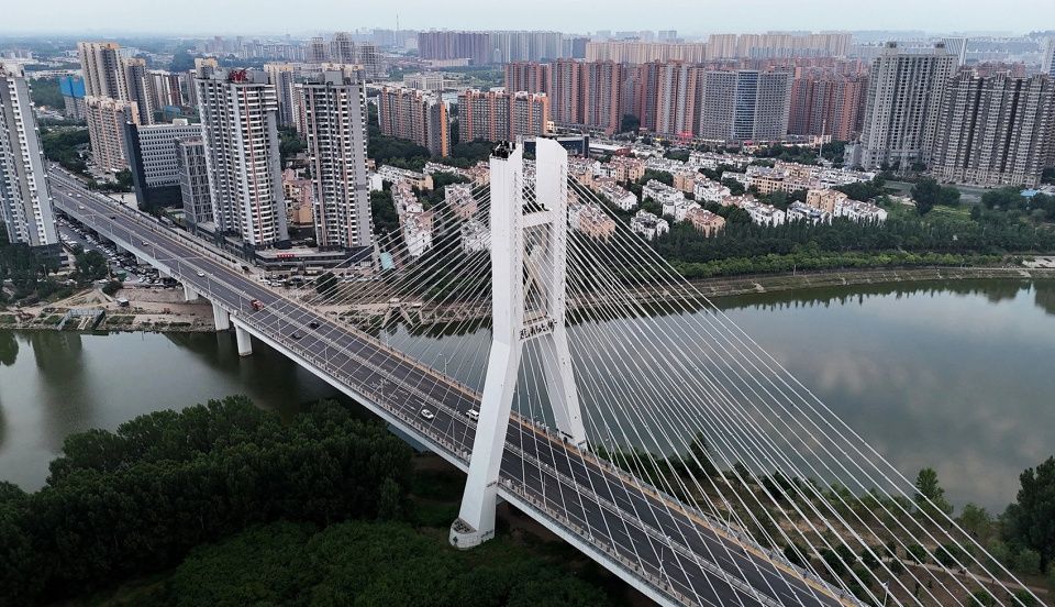 嘉都艺术中心、社区咖啡沙龙与艺术家工作室，河北 / 即作建筑