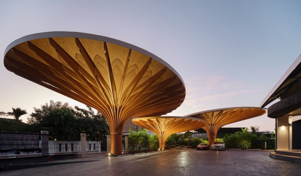 Thepwatana太阳能停车棚，曼谷 / Openbox Architects and Openbox Group