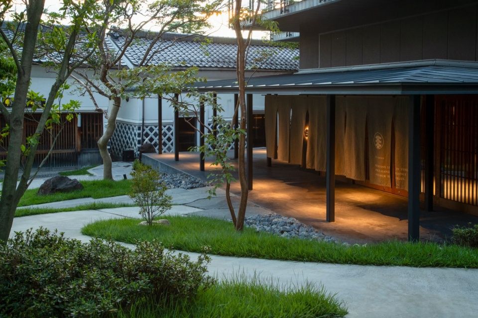 Matsumoto Jujo温泉旅馆，日本/ Suppose Design Office + Schemata Architects