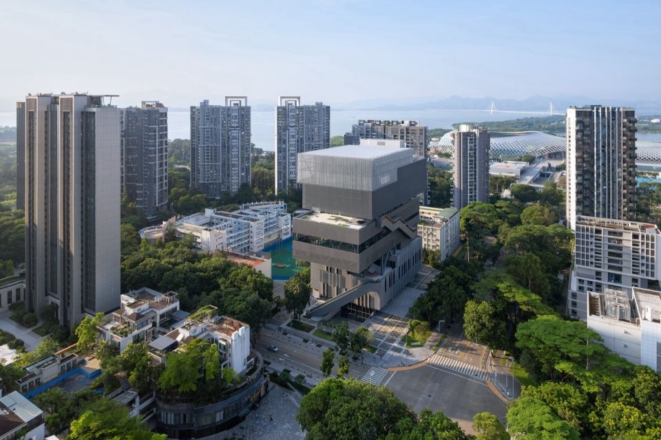 垂直文化聚落——粤海文体中心，深圳 / 都市实践