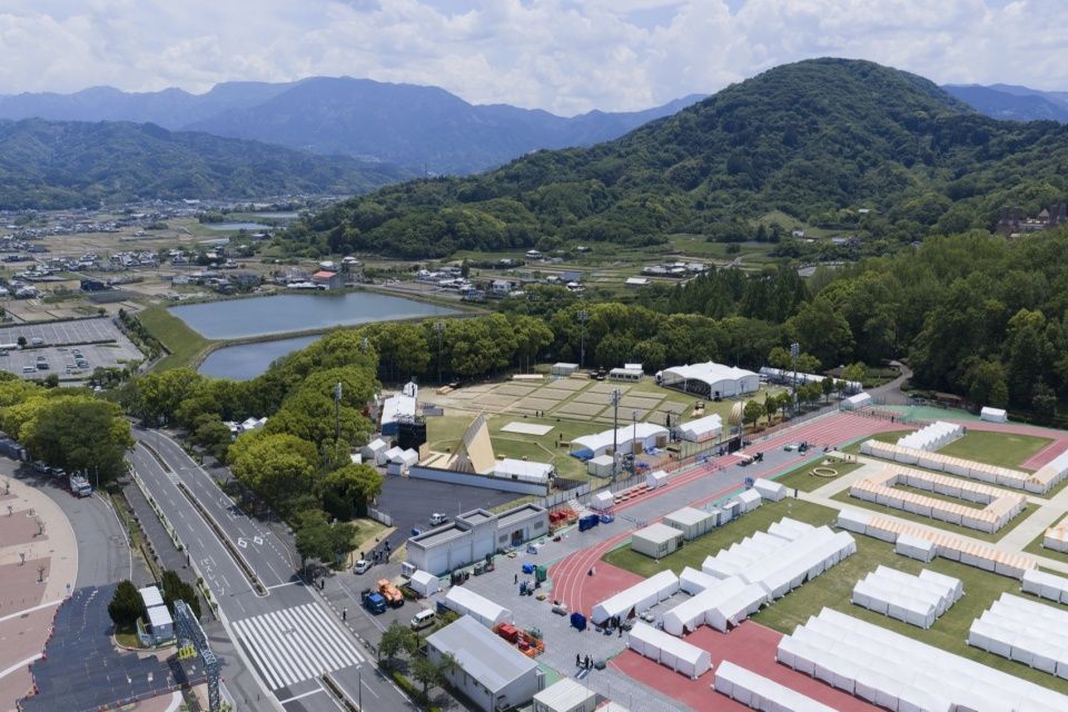 第76届全国植树祭仪式亭，日本 / 矢野青山建筑设计事务所